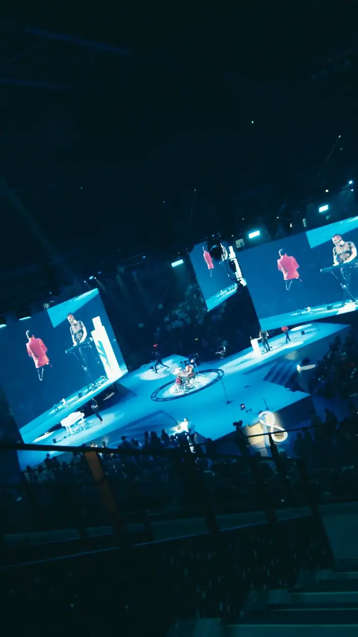 Golden live show